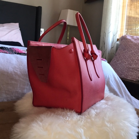 CÉLINE limited edition vermillion bag and clutch - Picture 5 of 8